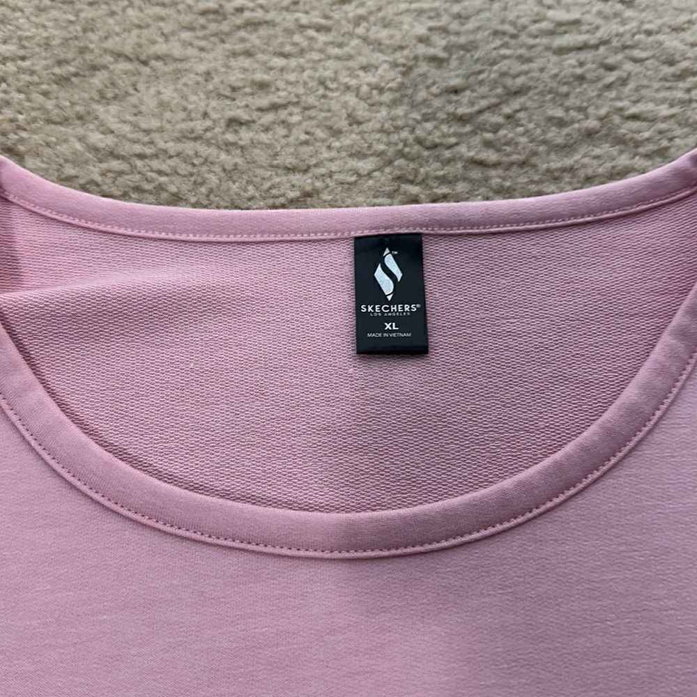 Women’s light pink tee shirt - Picture 2 of 3